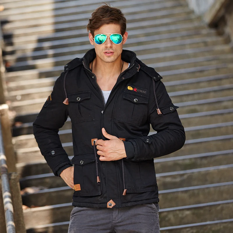 Herren Fieldjacke im Urban-Utility‑Stil mit Kapuze, Pattentaschen und Tunnelzug-Taille Nord Taschen
