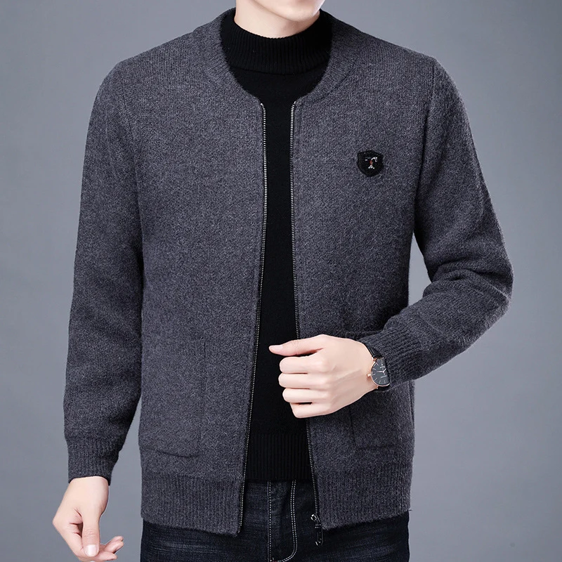 Herren Feinstrick-Cardigan mit durchgehendem Reißverschluss, Brustemblem und aufgesetzten Taschen Nord Taschen