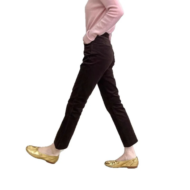 Damen Elegante und bequeme Cordhose Nord Taschen