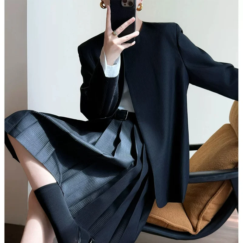 Damen Elegante Plisseejacke Nord Taschen