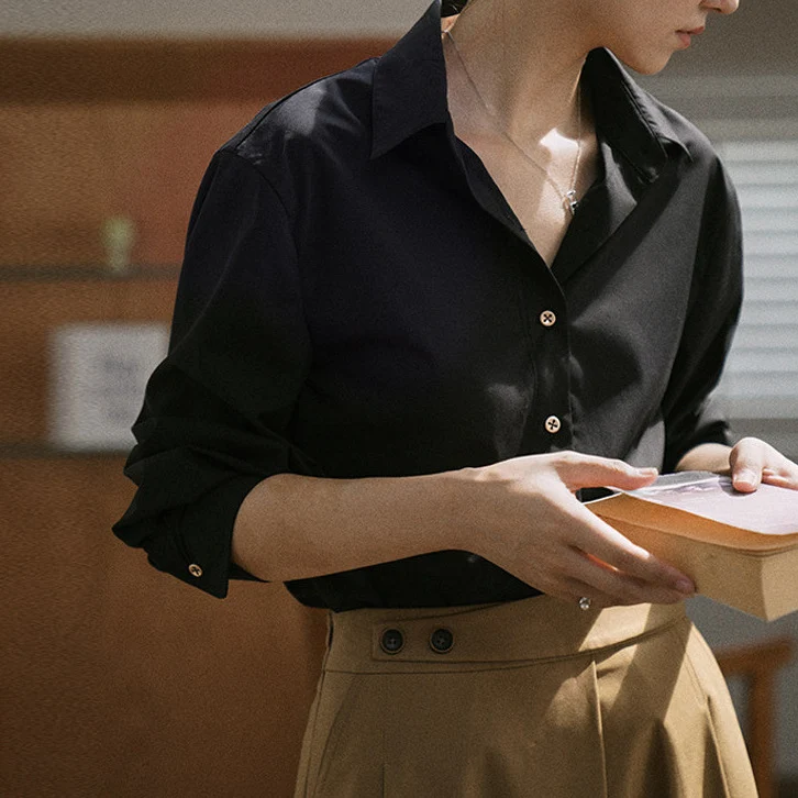 Damen Elegante, lockere Bluse und stilvolle Anzughose Nord Taschen