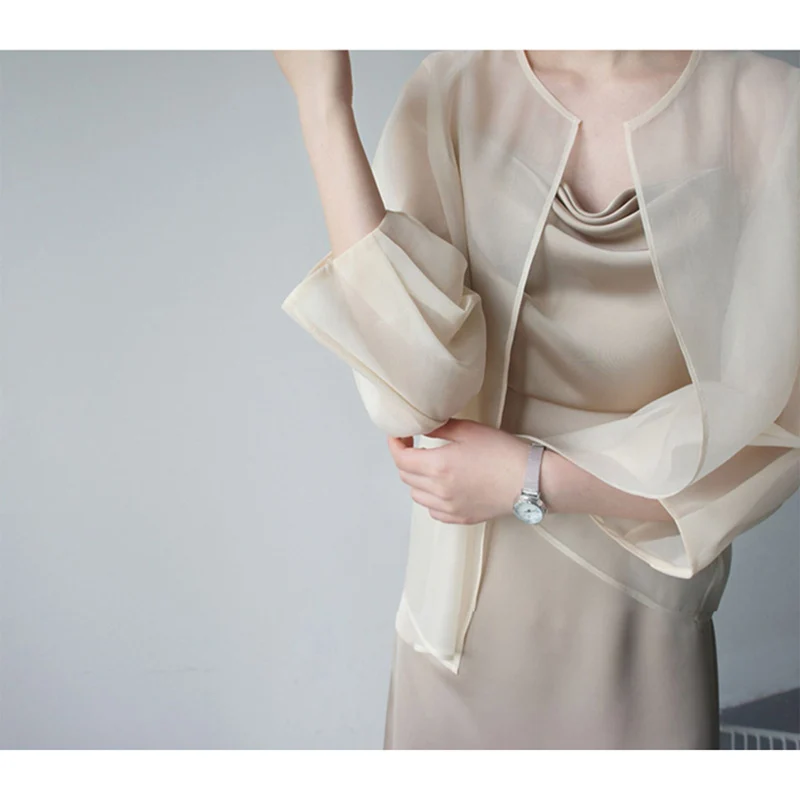 Damen Elegante Chiffonjacke mit weit ausgestellten Ärmeln Nord Taschen