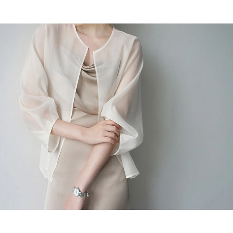 Damen Elegante Chiffonjacke mit weit ausgestellten Ärmeln Nord Taschen