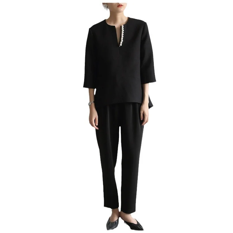 Damen Elegante Bluse mit Perlendetails Nord Taschen