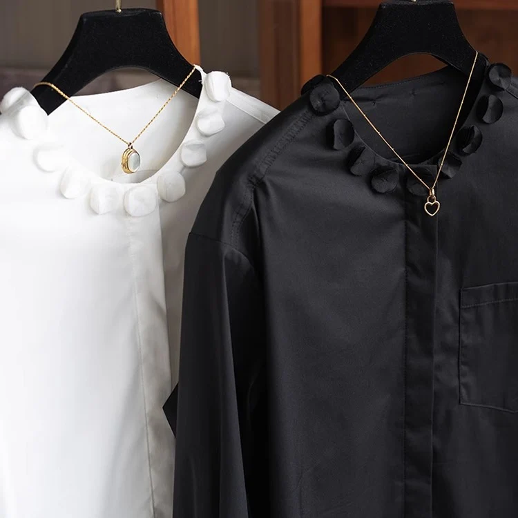 Damen Elegante Bluse mit dekorativem Kragen Nord Taschen