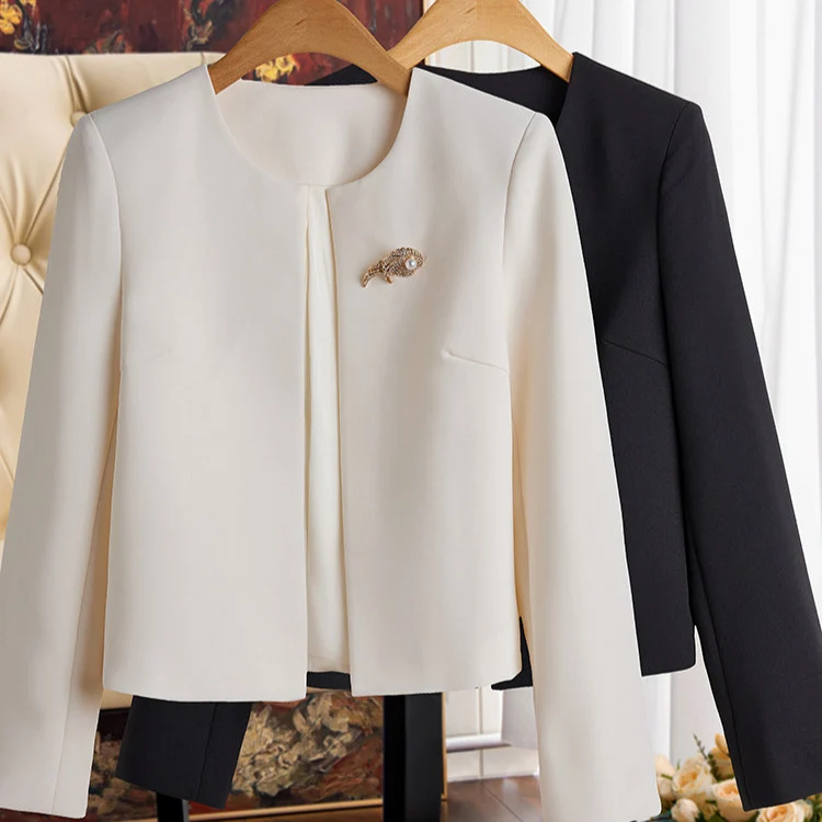 Damen Elegante Blazerjacke mit schickem Verschluss Nord Taschen