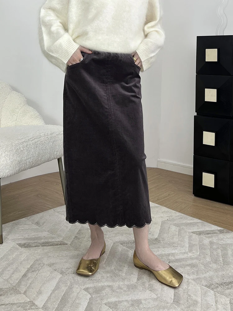 Damen Elegant geschnittener Maxirock mit skulpturaler Saumlinie Nord Taschen