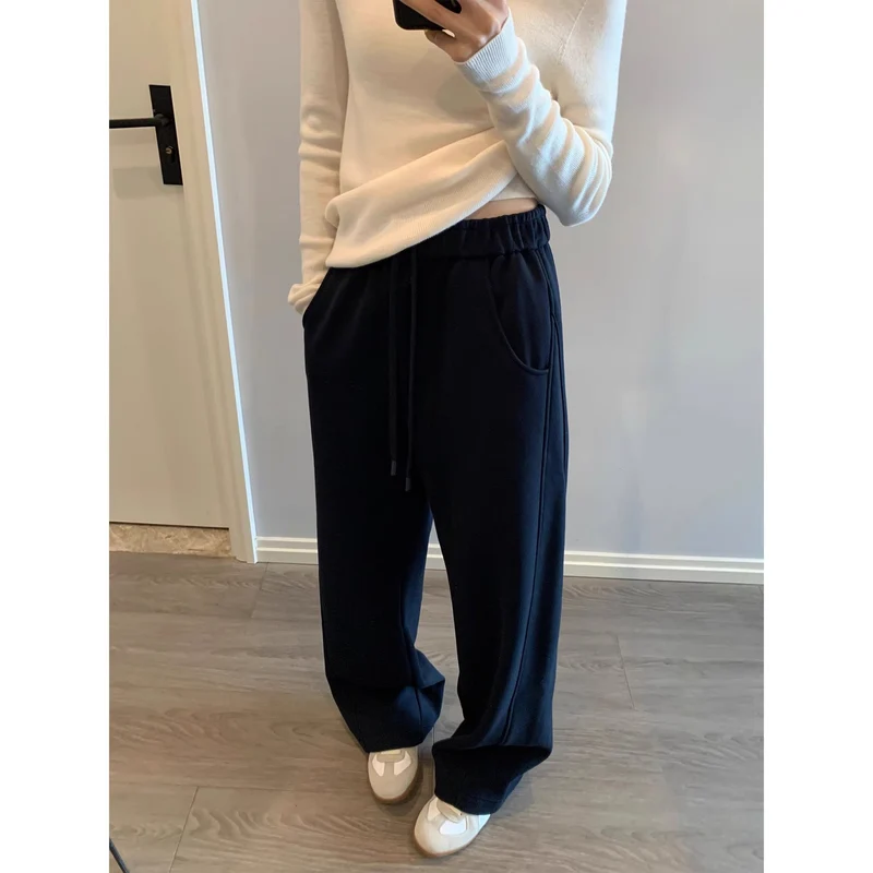 Damen Bequeme und stylische weit geschnittene Freizeithose Nord Taschen