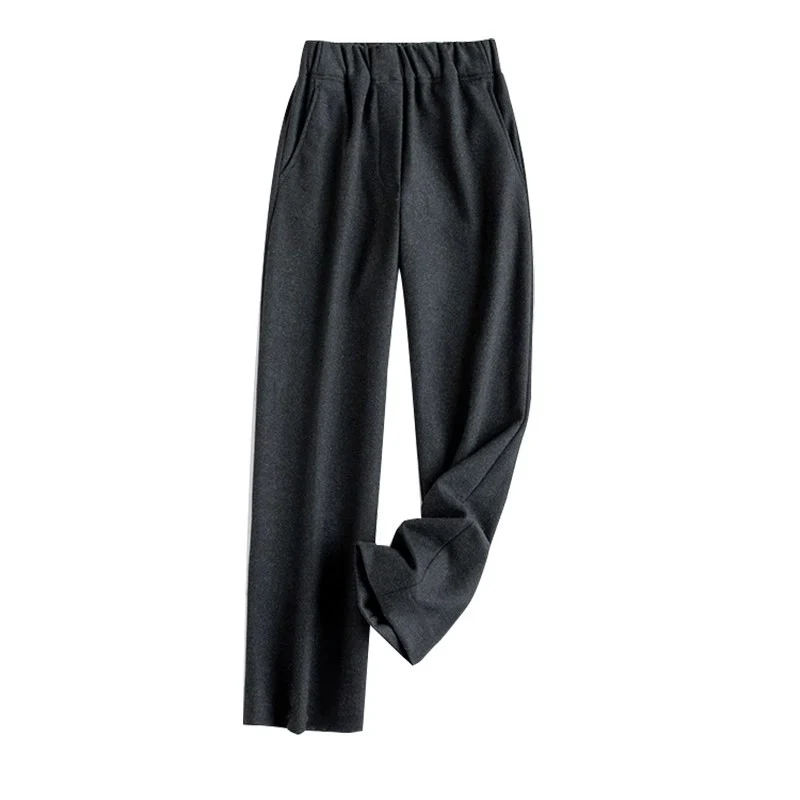 Damen Bequeme und stylische Stoffhose Nord Taschen