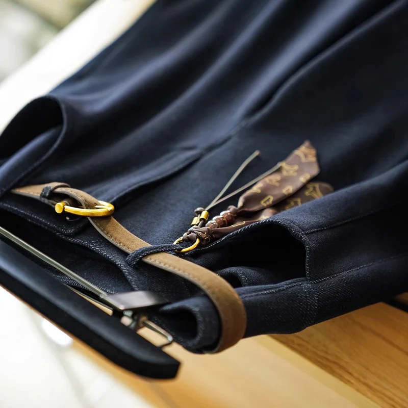 Damen Bequeme und modische Hose mit Gürtel Nord Taschen