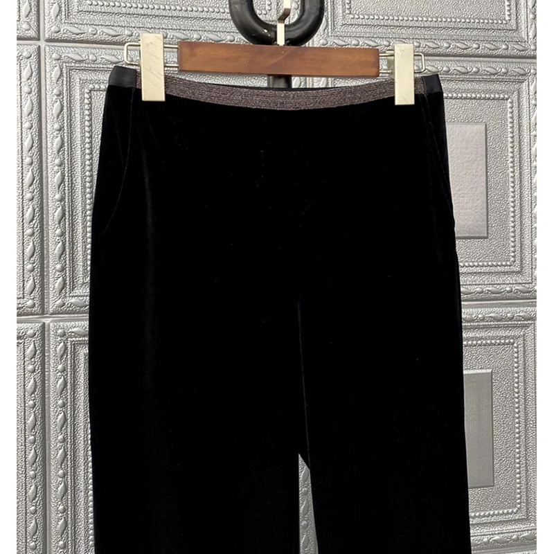 Damen Bequeme und elegante Samt-Hosen Nord Taschen