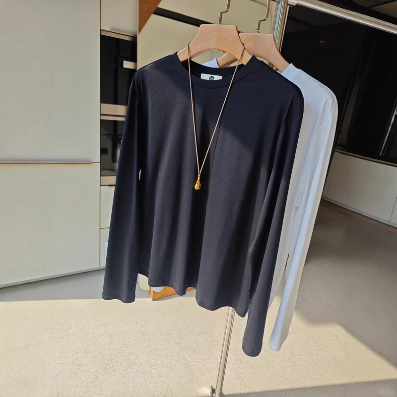 Damen Bequeme Langarmshirt mit schlichten Details Nord Taschen