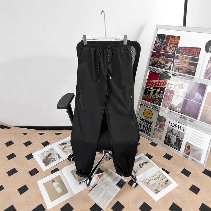 Unisex Sportliche Jogginghose mit verstellbarem Bund und Seitentaschen Nord Taschen