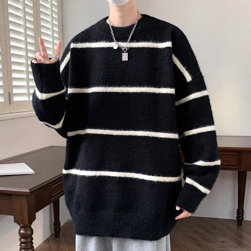 Unisex Oversized Strickpullover mit gestreiftem Design Nord Taschen