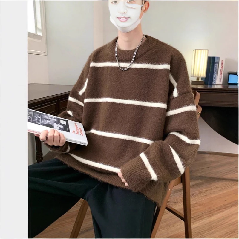 Unisex Oversized Strickpullover mit gestreiftem Design Nord Taschen