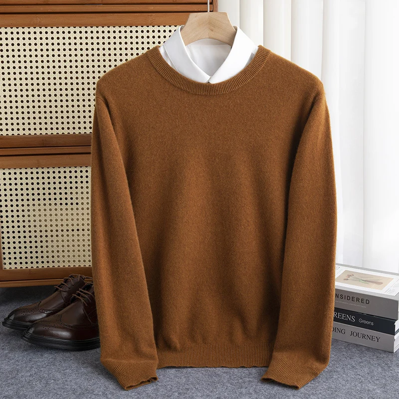 Herren Schlichter Rundhals-Feinstrickpullover kaschmirähnliche Haptik mit gerippten Abschlüssen Nord Taschen