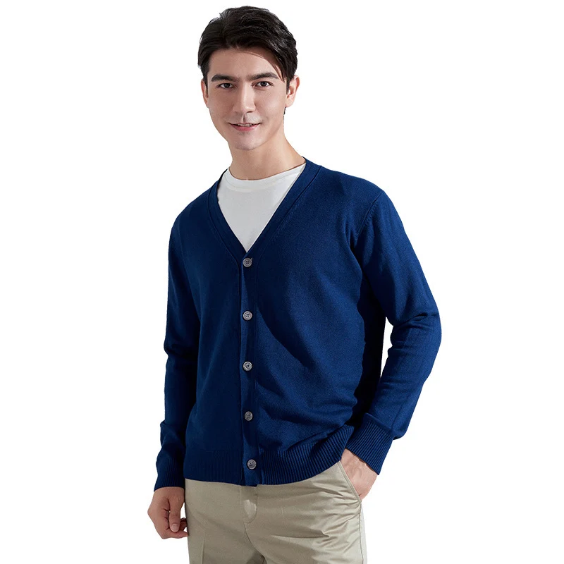 Herren Leichter Feinstrick-Cardigan mit V‑Ausschnitt und Business‑Silhouette Nord Taschen