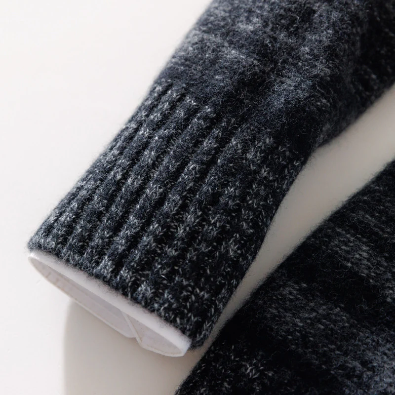 Herren Lässiger Zip‑Mockneckpullover aus Wollmix mit angerauter Mohair‑Optik und Stehkragen Nord Taschen