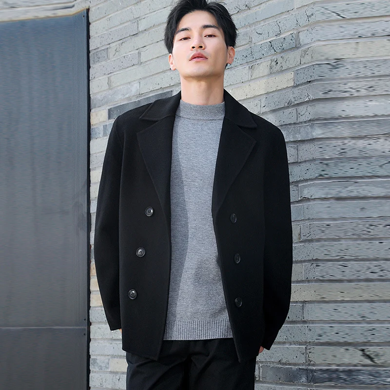Herren Kurzer Doppelreiher Wollmix-Peacoat mit Reverskragen und Thermofutter Nord Taschen