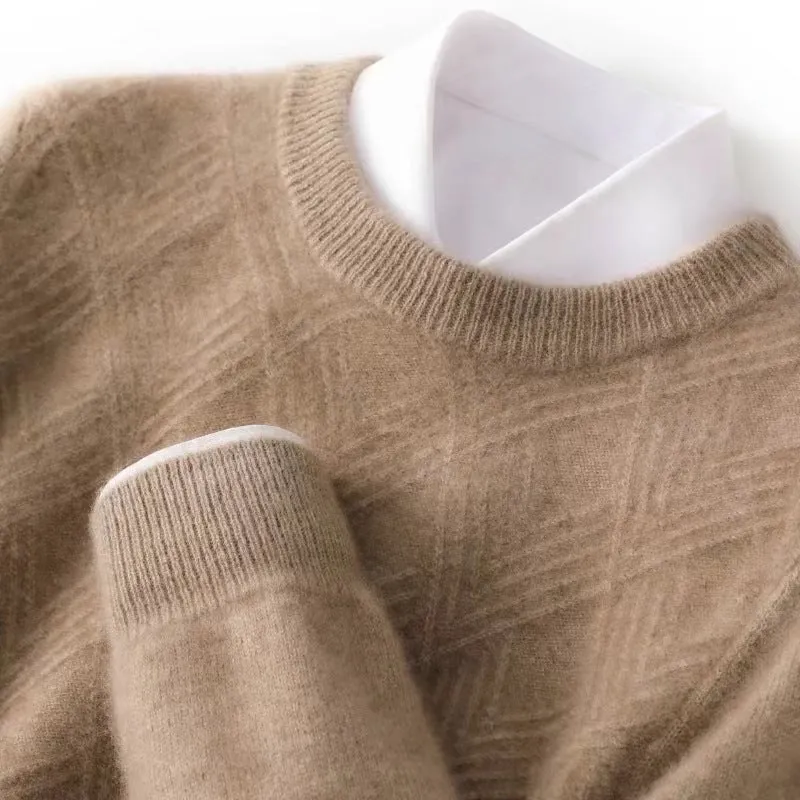 Herren Feiner Strukturstrickpullover mit kurzem Stehkragen und Diamant‑Relief Nord Taschen