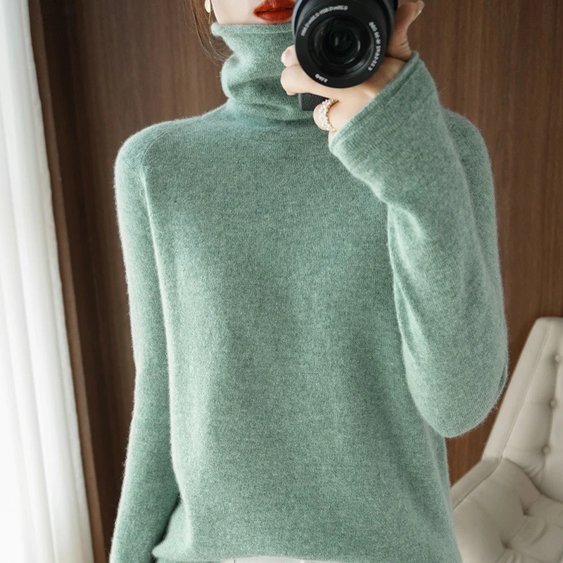 Damen Weicher Rollkragenpullover aus Kaschmir‑Look mit Daumenloch und figurbetonter Silhouette Nord Taschen