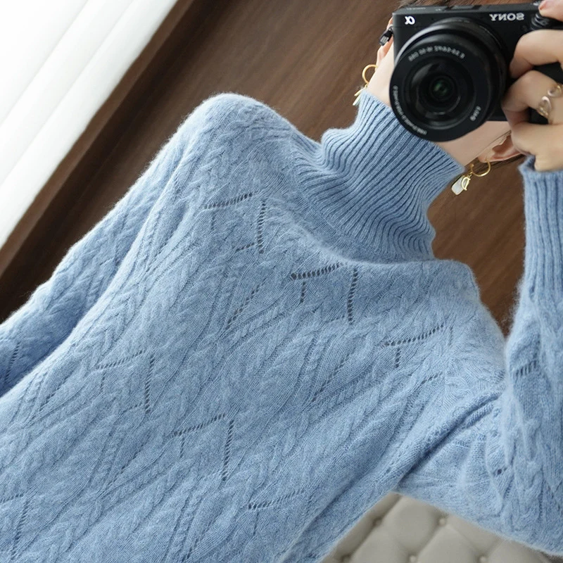 Damen Weicher Mohair‑Optik Oversize‑Rollkragenpullover mit Ajour‑Zopfstruktur Nord Taschen