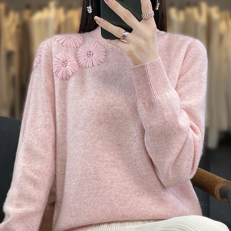 Damen Weicher Feinstrickpullover mit kurzem Stehkragen, 3D‑Blütenapplikation und gerippten Bündchen Nord Taschen