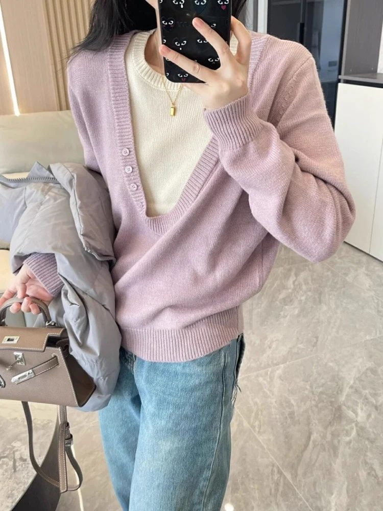 Damen Tiefer V‑Ausschnitt Feinstrickpullover mit Layering‑Effekt und leichter Taillierung Nord Taschen