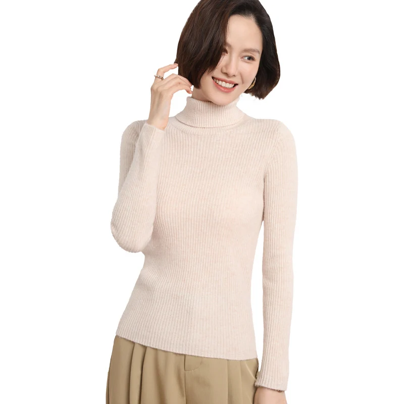 Damen Taillierter Feinstrick-Rollkragenpullover mit feiner Rippenstruktur und Kaschmir-Optik Nord Taschen