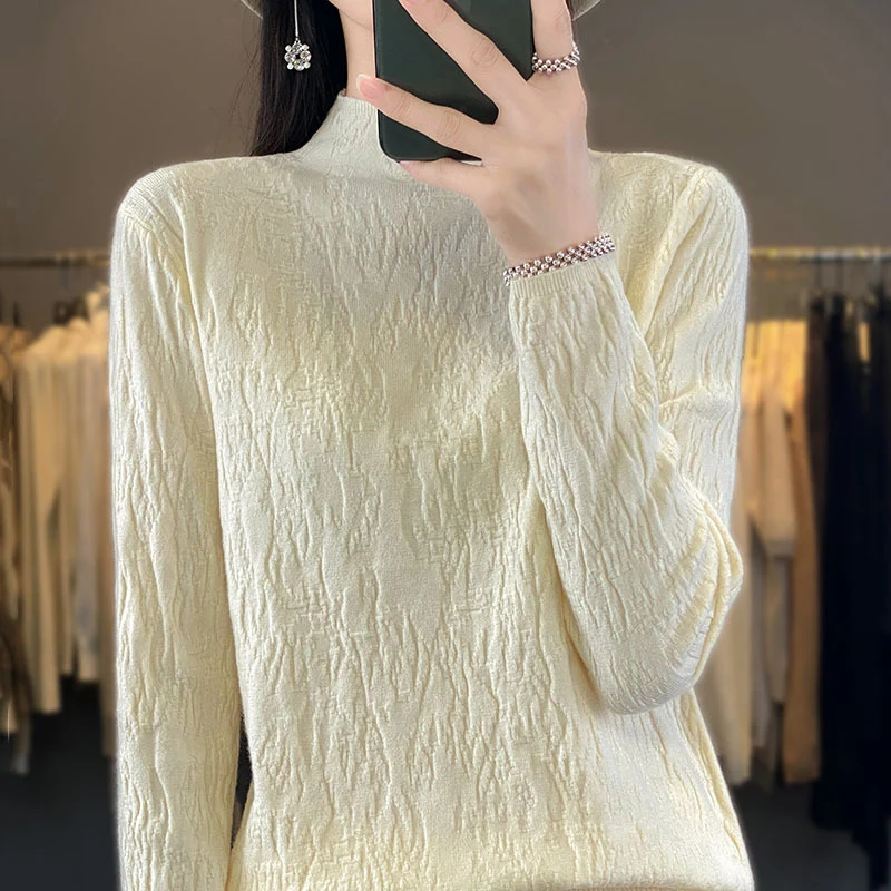 Damen Strukturierter Feinstrick-Pullover mit kurzem Stehkragen und Crinkle-Optik Nord Taschen