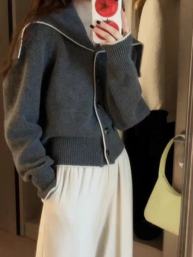 Damen Strickcardigan mit übergroßem Matrosenkragen und kontrastkante Nord Taschen