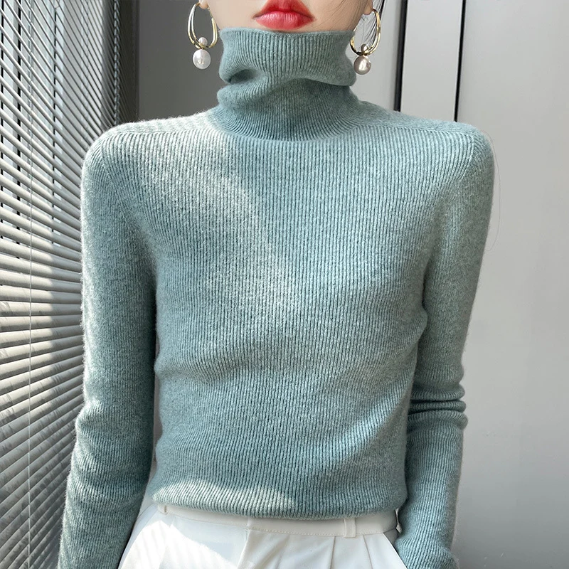 Damen Schmaler Rollkragenpullover aus Kaschmir‑Mix mit extralangem Ärmelabschluss Nord Taschen