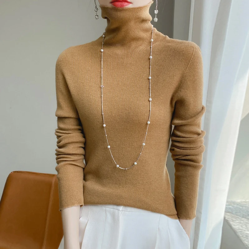 Damen Schmaler Rollkragen-Feinstrickpullover mit elastischer Rippenstruktur und minimalistischer Silhouette Nord Taschen
