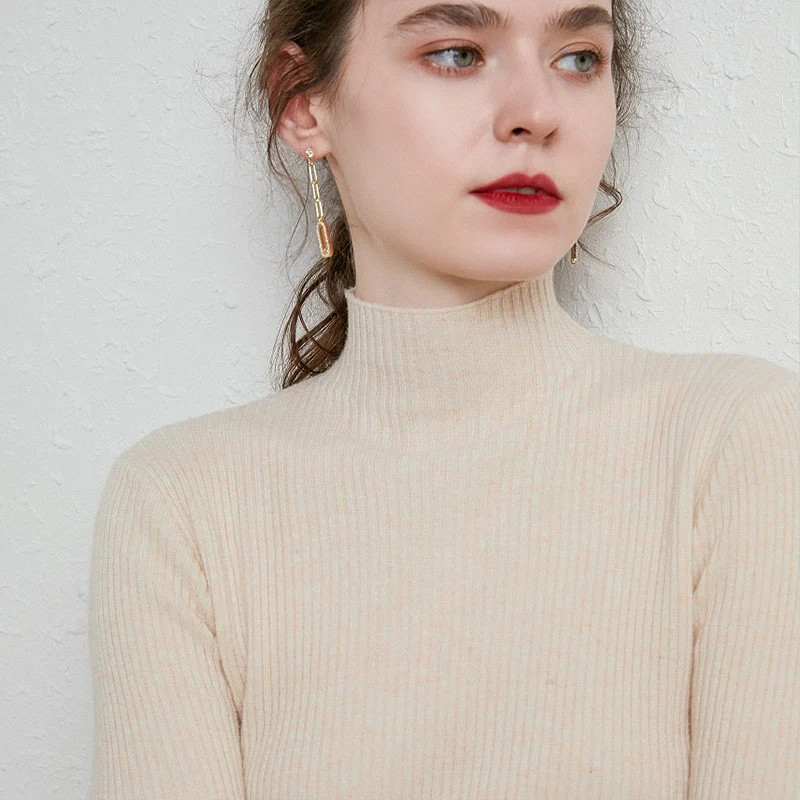 Damen Schmal geschnittener Feinstrickpullover mit kurzem Stehkragen aus Kaschmir-Blend Nord Taschen