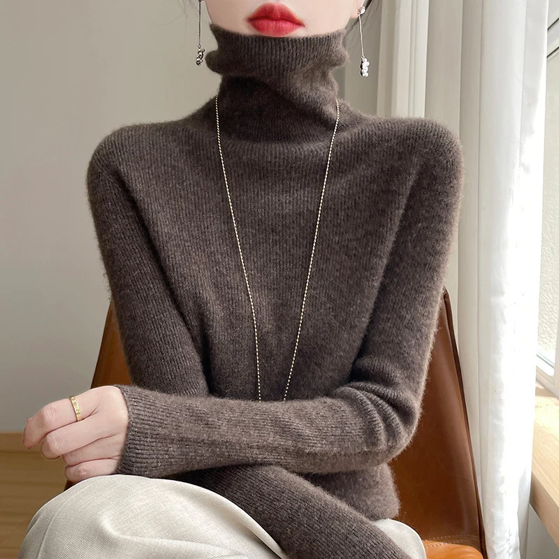 Damen Schmal geschnittener Feinstrick-Rollkragenpullover mit extrafeinem Flauschfinish Nord Taschen
