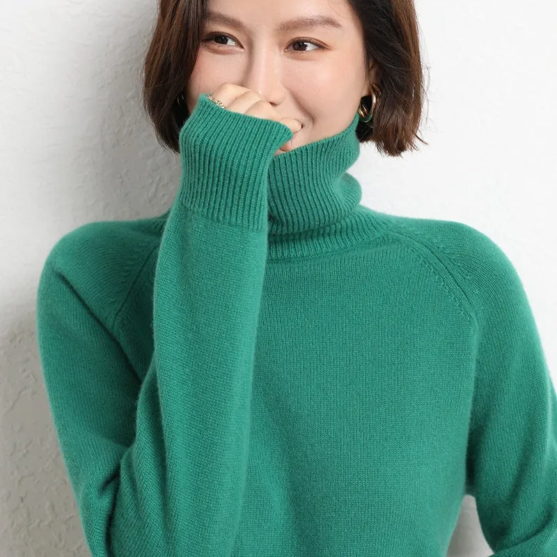 Damen Schlanker Rollkragenpullover aus feinem Strick mit Raglanärmeln Nord Taschen