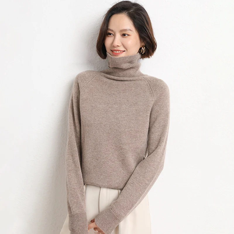Damen Schlanker Rollkragenpullover aus feinem Strick mit Raglanärmeln Nord Taschen
