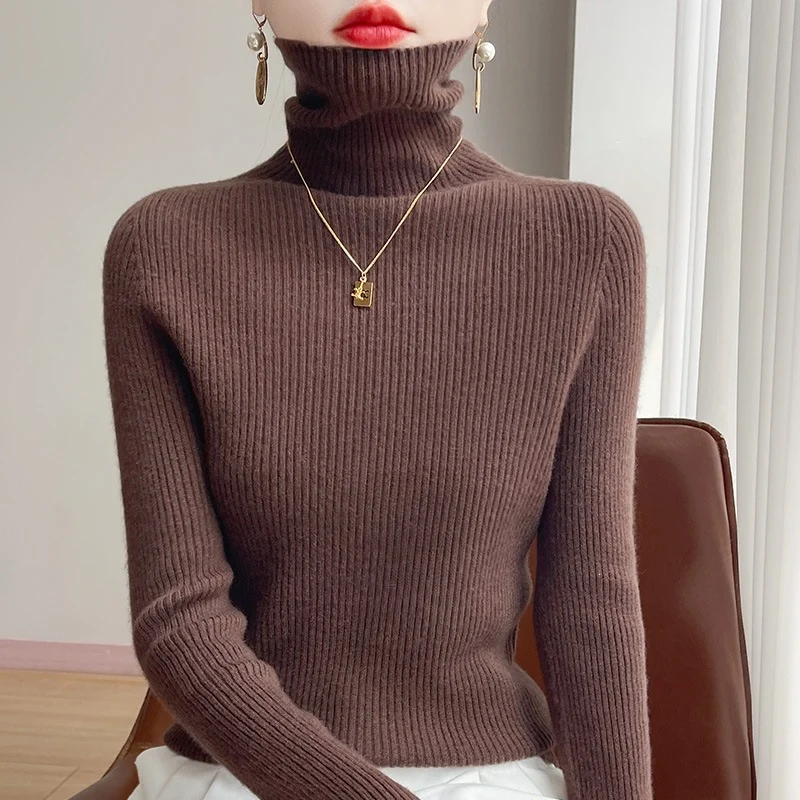 Damen Schlanker Rippenstrick-Rollkragenpullover mit gerafftem Hals und kaschmirähnlicher Haptik Nord Taschen