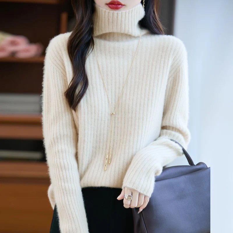 Damen Schlanker Feinstrick-Rollkragenpullover mit feiner Rippenstruktur und kaschmirähnlicher Haptik Nord Taschen