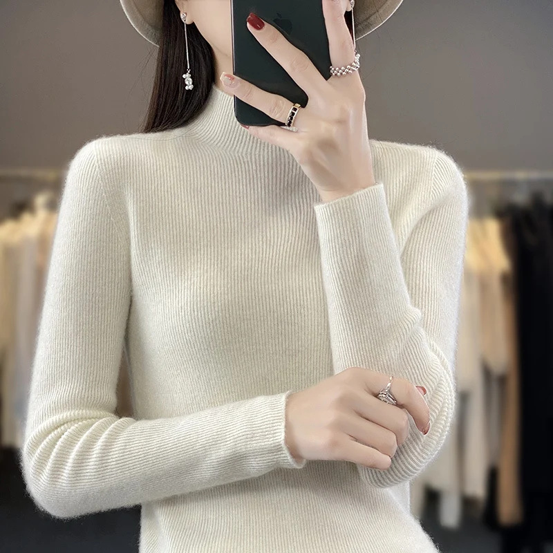 Damen Schlanker Feinstrick-Mockneckpullover aus feinem Angora‑Mix Nord Taschen