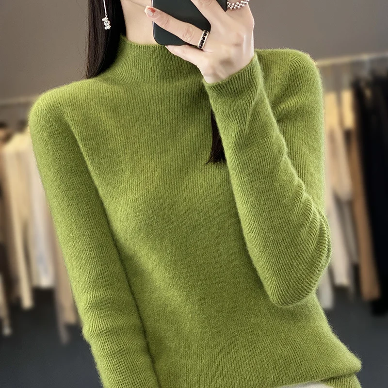 Damen Schlanker Feinstrick-Mockneckpullover aus feinem Angora‑Mix Nord Taschen