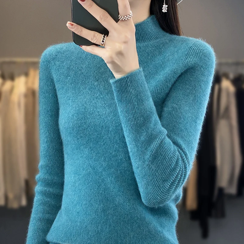 Damen Schlanker Feinstrick-Mockneckpullover aus feinem Angora‑Mix Nord Taschen