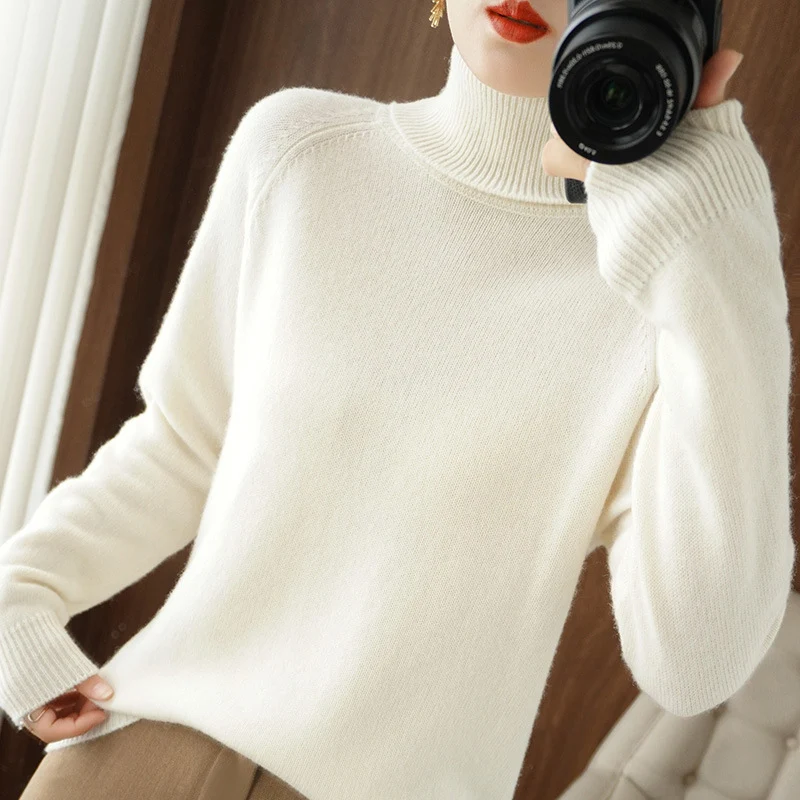 Damen Rollkragenpullover aus weichem Wollmix mit verlängerten Bündchen Nord Taschen