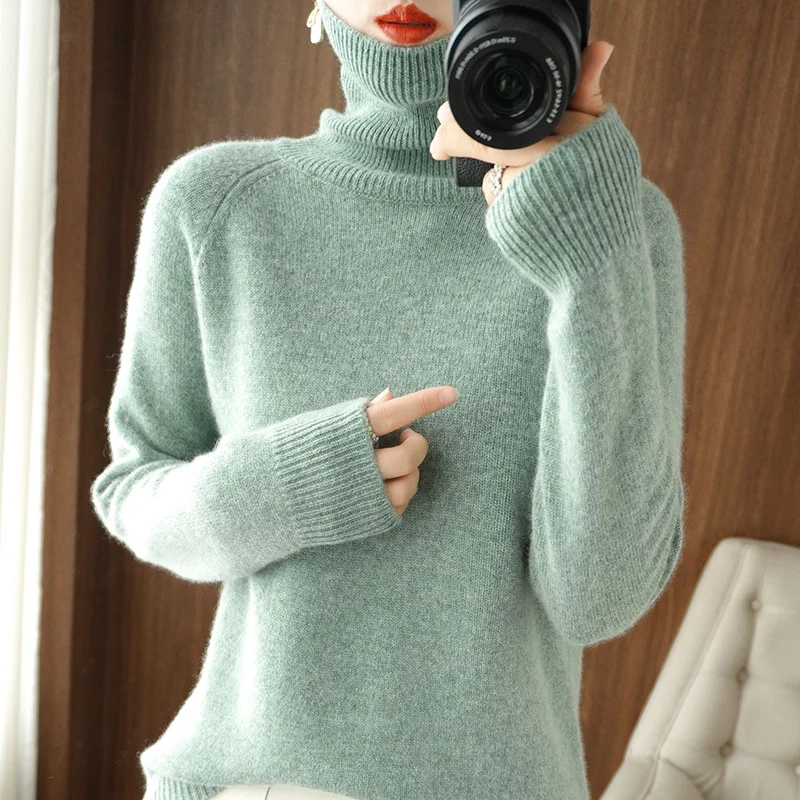 Damen Rollkragenpullover aus weichem Wollmix mit verlängerten Bündchen Nord Taschen