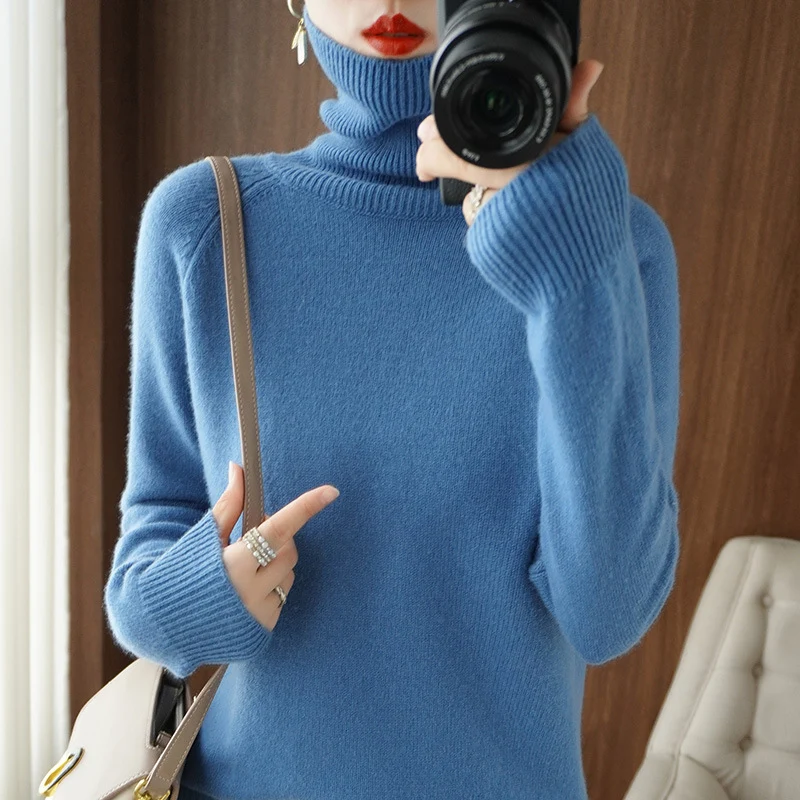 Damen Rollkragenpullover aus weichem Wollmix mit verlängerten Bündchen Nord Taschen