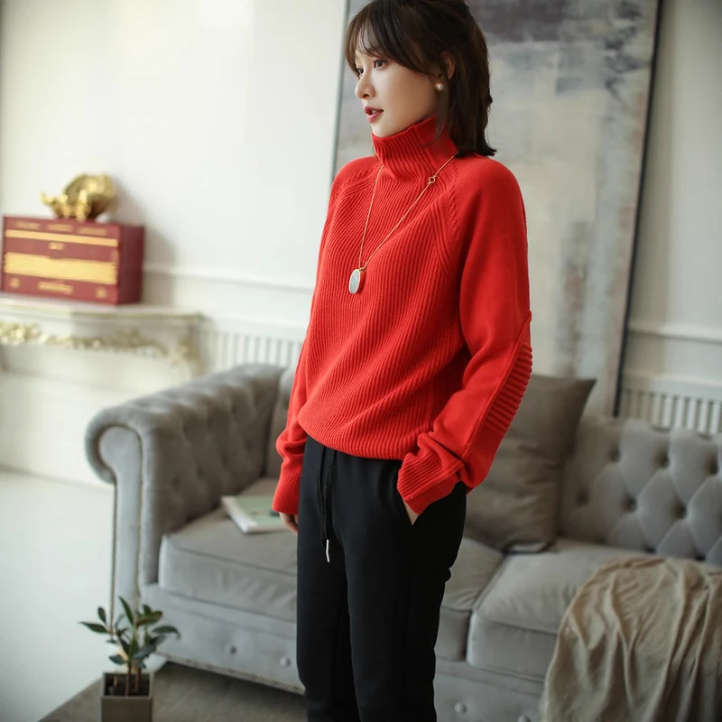 Damen Rollkragenpullover aus feinem Rippstrick mit Raglanärmeln und legerer Silhouette Nord Taschen
