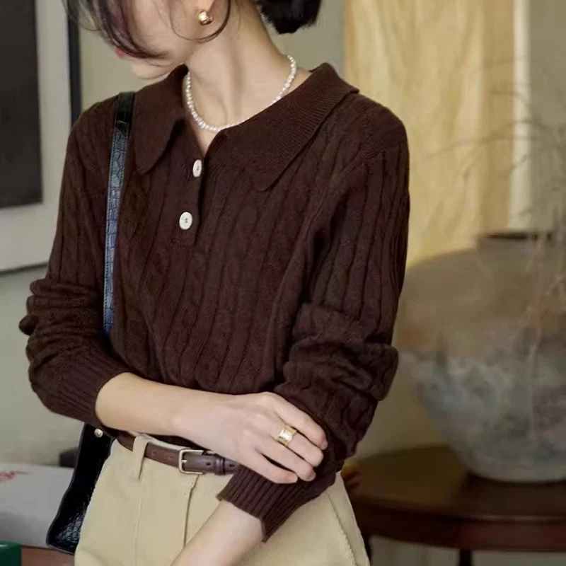 Damen Polokragen‑Zopfstrickpullover mit halber Knopfleiste Nord Taschen