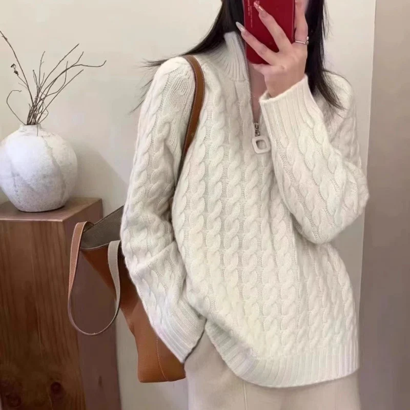 Damen Oversize Zopfmuster-Feinstrickpullover mit halbem Zipper und Stehkragen Nord Taschen