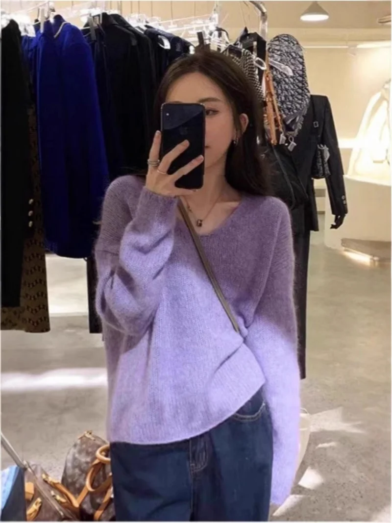 Damen Oversize V‑Ausschnitt Mohair‑Look Pullover mit Angora‑Optik und überschnittener Schulter Nord Taschen