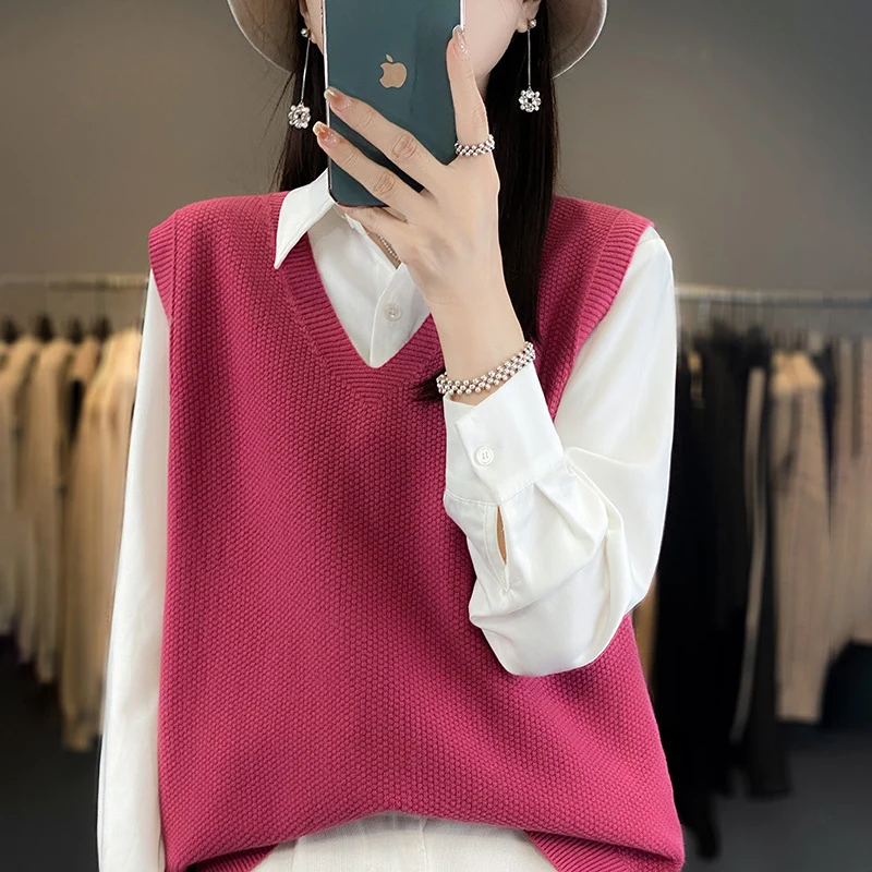 Damen Oversize Strickweste mit tiefem V‑Ausschnitt und feiner Struktur Nord Taschen